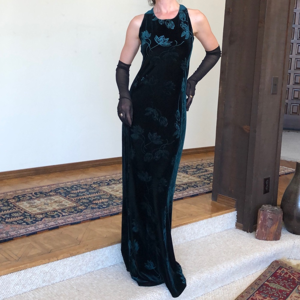 Rare Vintage 90s / Y2K embossed burn out emerald green Velvet maxi dress